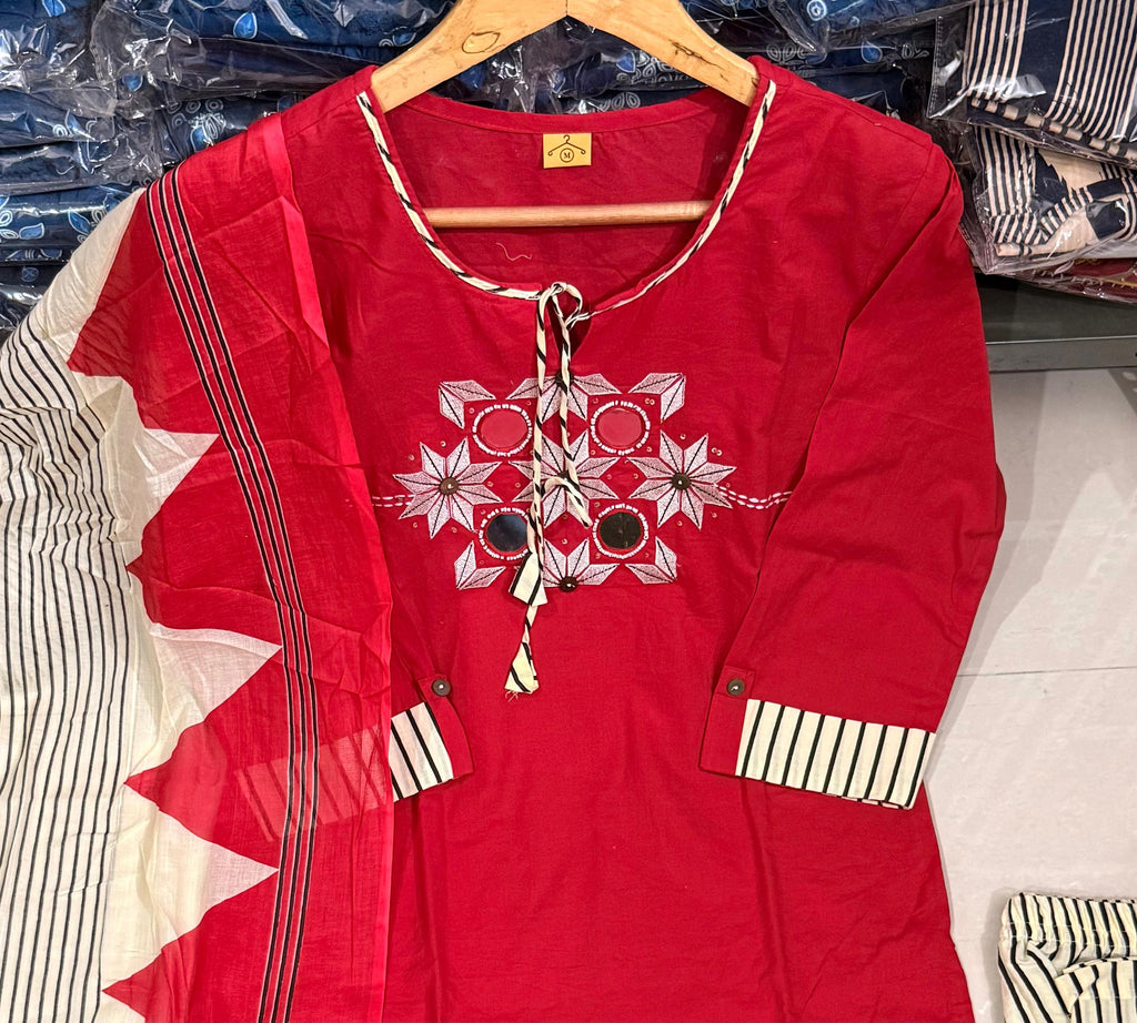Elegant Sanganeri Print Cotton Kurta Pant Dupatta Set with Embroidery and Mirror Work