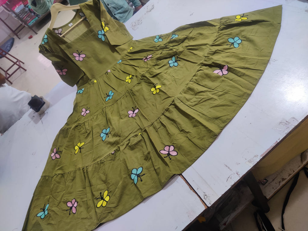 Mahndi Butterfly Print Cotton Kurti For Women