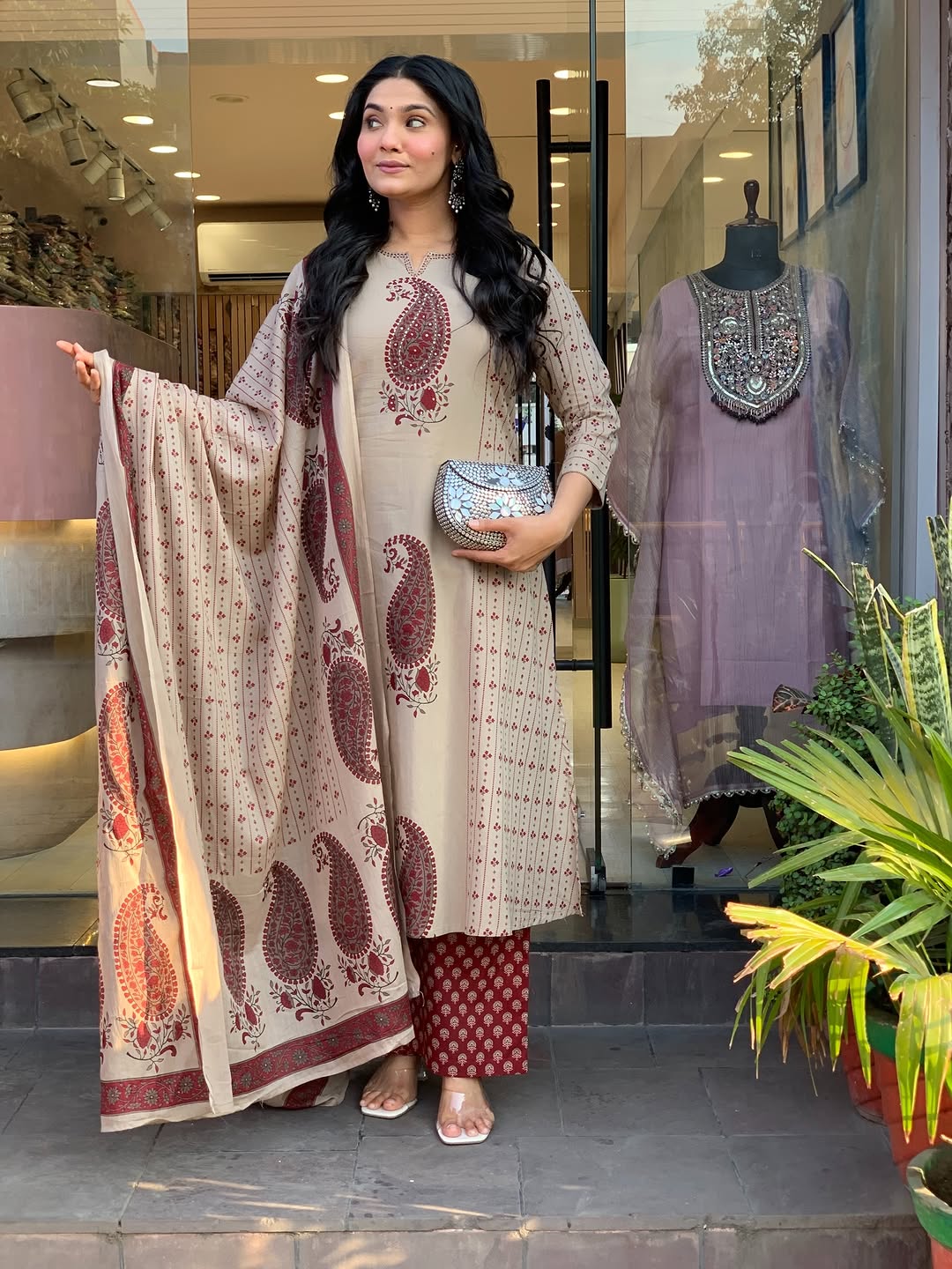 Women Printed Cotton Kurta Pant Dupatta Ethnic Set with Embroidered Detailing