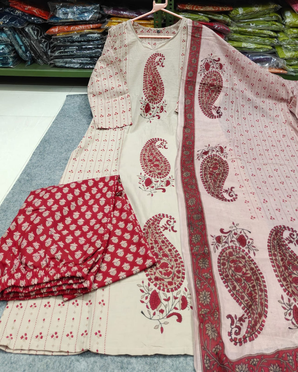 Women Printed Cotton Kurta Pant Dupatta Ethnic Set with Embroidered Detailing