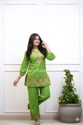 Women Stylish Cotton Flex Co-Ord Set with Thread Embroidery Kurta and Pants