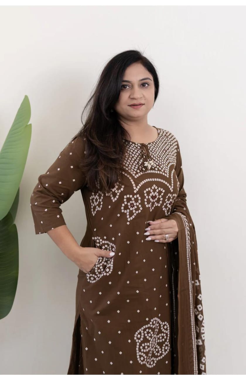 Women Stylish Cotton Bandhani Print Kurta Pant Dupatta Set with Mirror and Kodi Work