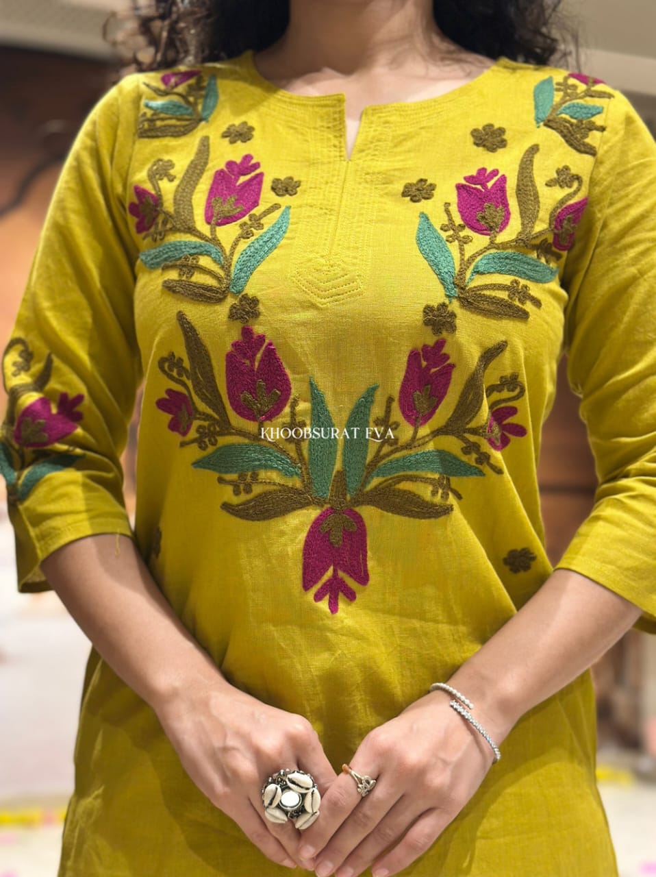 Elegant Embroidered Cotton Kurta and Pant Set — Two-Piece Aari Work Ensemble for Effortless Everyday Style