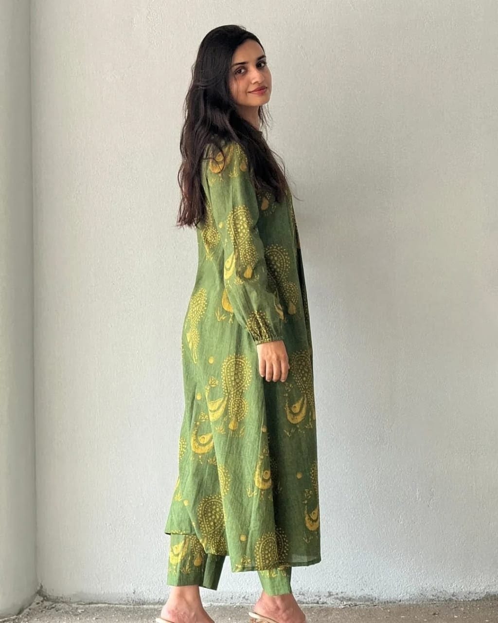 Premium Women's Pure Cotton Rajasthani Peacock Print Kaftan Style Kurti Pant Co-Ord Set