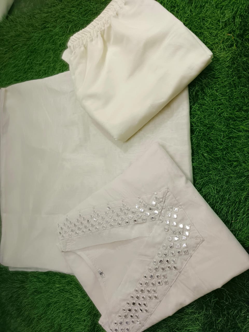 Off-White Chanderi Suit With Foil Mirror Embroidery Work