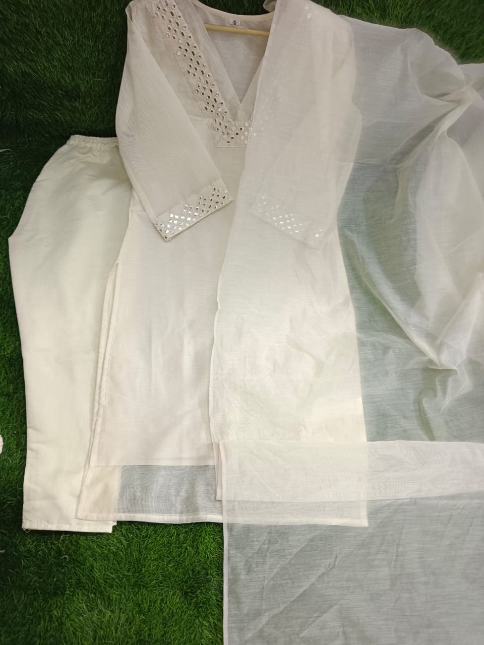 Off-White Chanderi Suit With Foil Mirror Embroidery Work