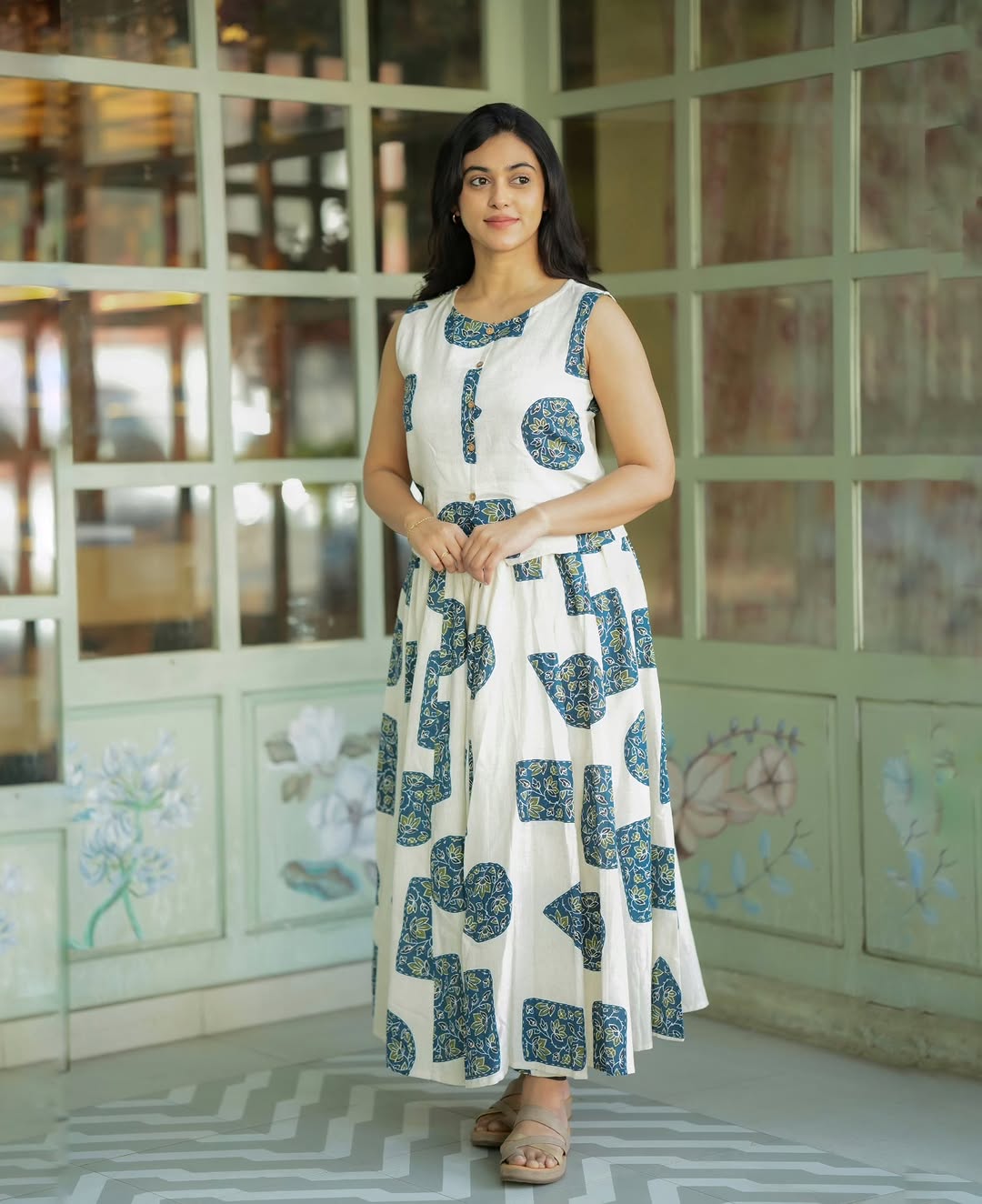 Women Premium Cotton Co-Ord Set Sleeveless Button Detail Top with Printed Flared Skirt Elegant Ethnic Fusion Wear