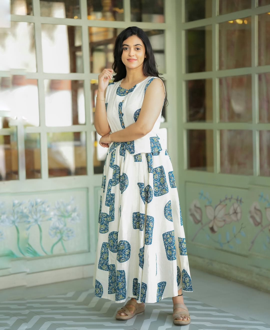 Women Premium Cotton Co-Ord Set Sleeveless Button Detail Top with Printed Flared Skirt Elegant Ethnic Fusion Wear