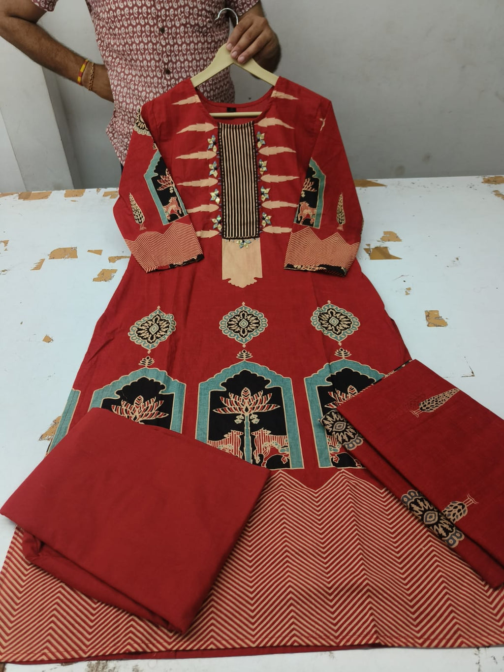 Heavy Cotton Embroidered Kurti Pant Dupatta Set with Discharge Print