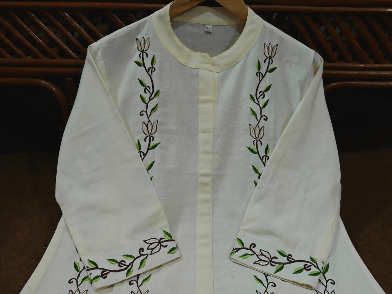 Women Premium Handloom Cotton Kurta Set with Khadi Silk Dupatta Embroidered Ethnic Three Piece Suit