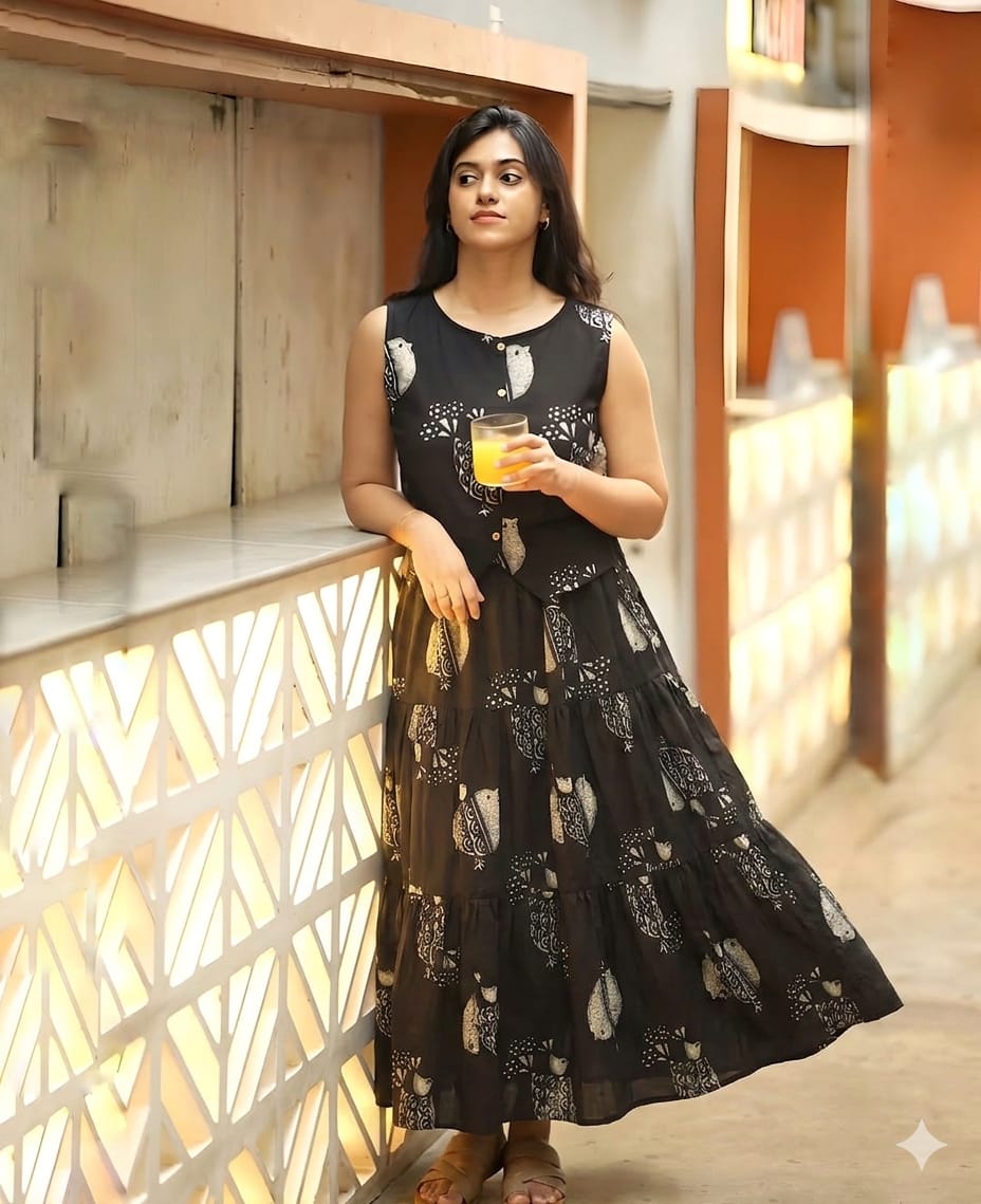 Women's Cotton Printed Sleeveless Top and Tiered Skirt Co-Ord Set