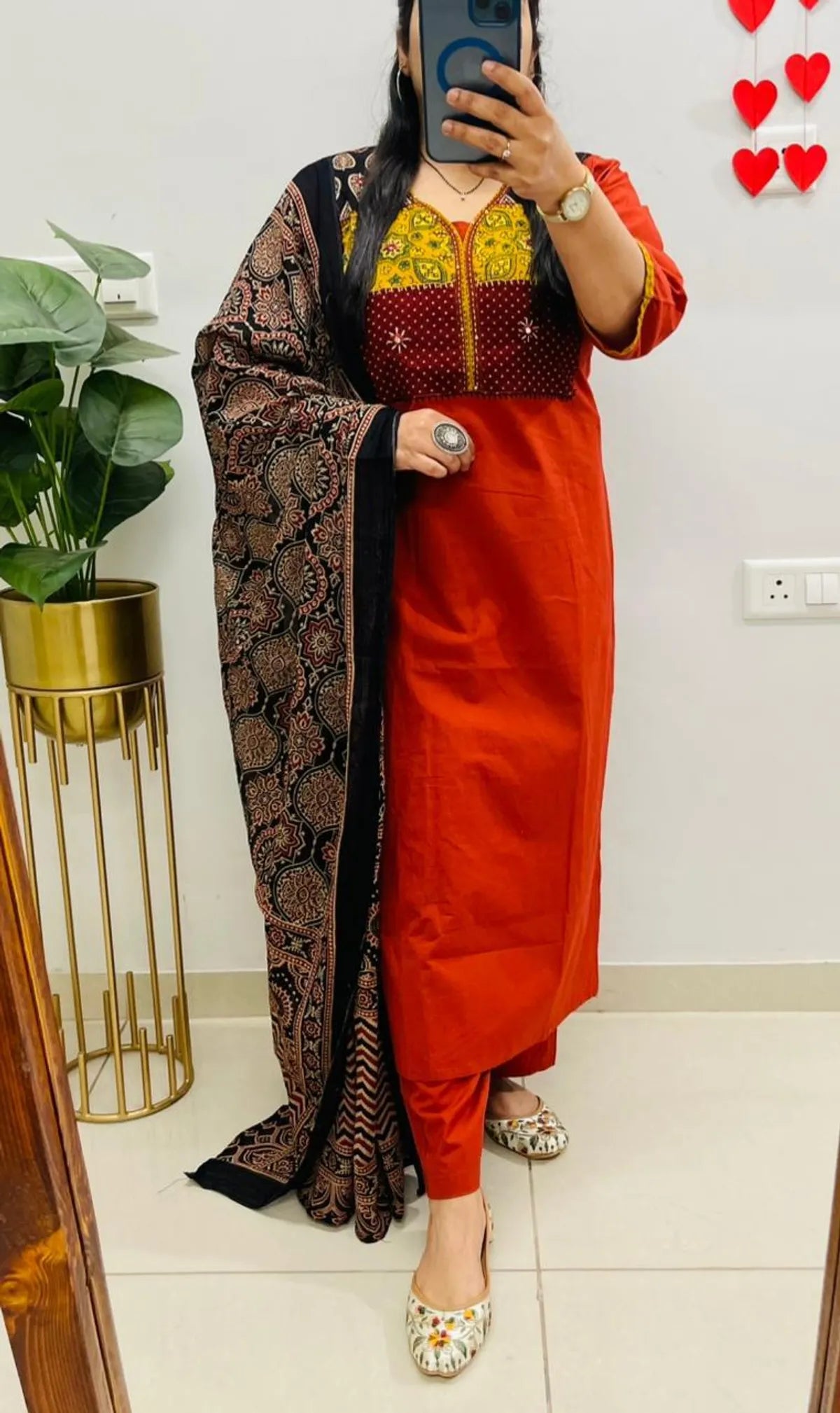 Women Printed Cotton Kurta Pant Dupatta Set