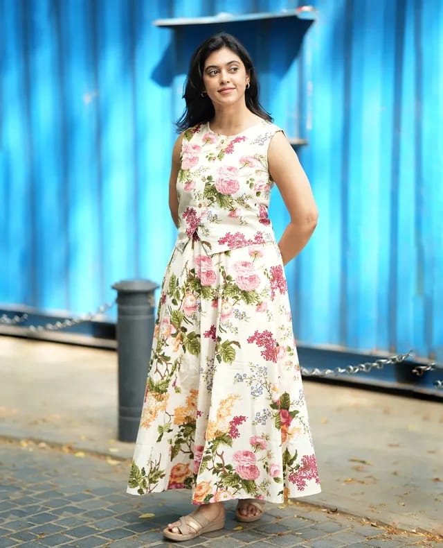 Women Floral Printed Cotton Top and Skirt Set
