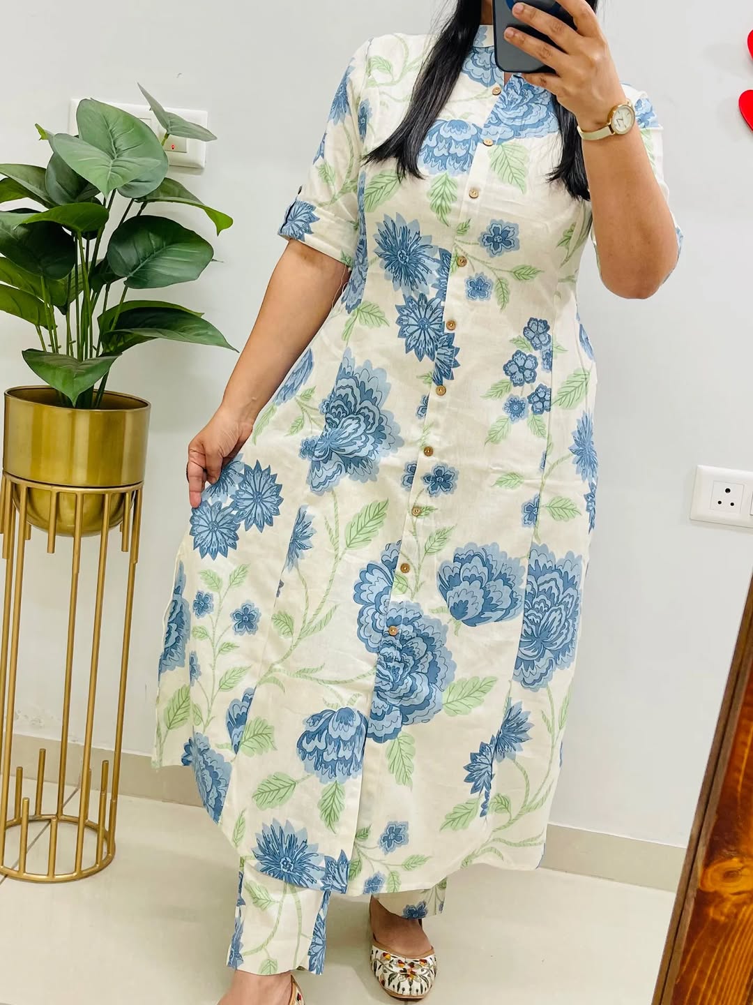 Women Floral Printed Pure Cotton A-Line Co-OBLU Set with Ankle Length Pants