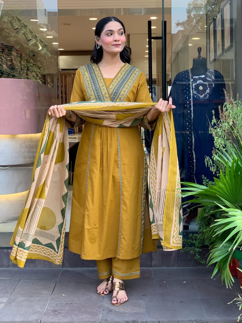 Elegant Straight Kurta Three-Piece Set with Tailored Palazzo Pant and Complementary Dupatta — Premium Cotton Ensemble in Contemporary Silhouette