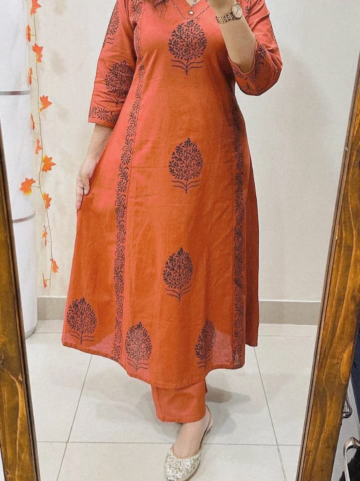 Designer Cotton Kurti Pant Set with Hand Block Print and Mirror Detailing — Elegant Two-Piece Ensemble for Festive and Everyday Wear