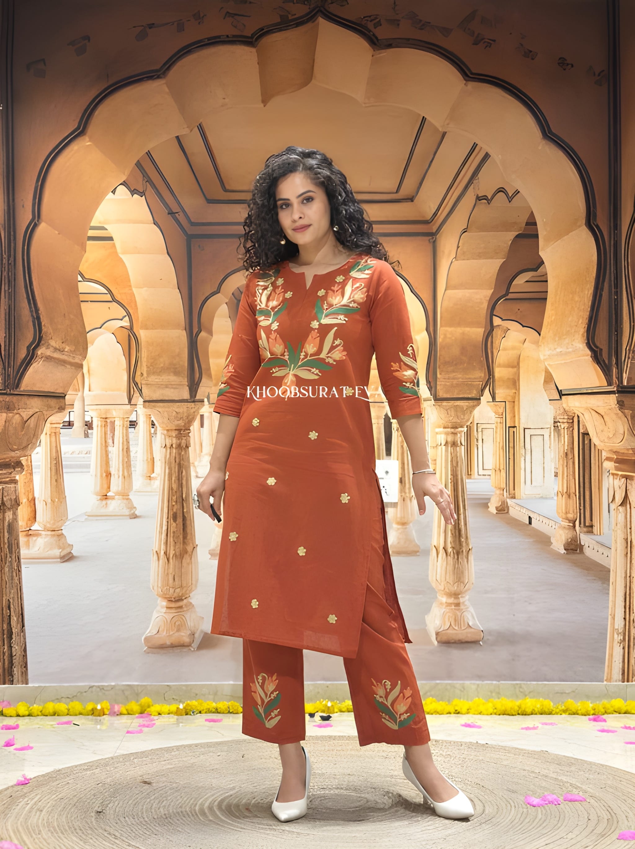 Elegant Embroidered Cotton Kurta and Pant Set — Two-Piece Aari Work Ensemble for Effortless Everyday Style
