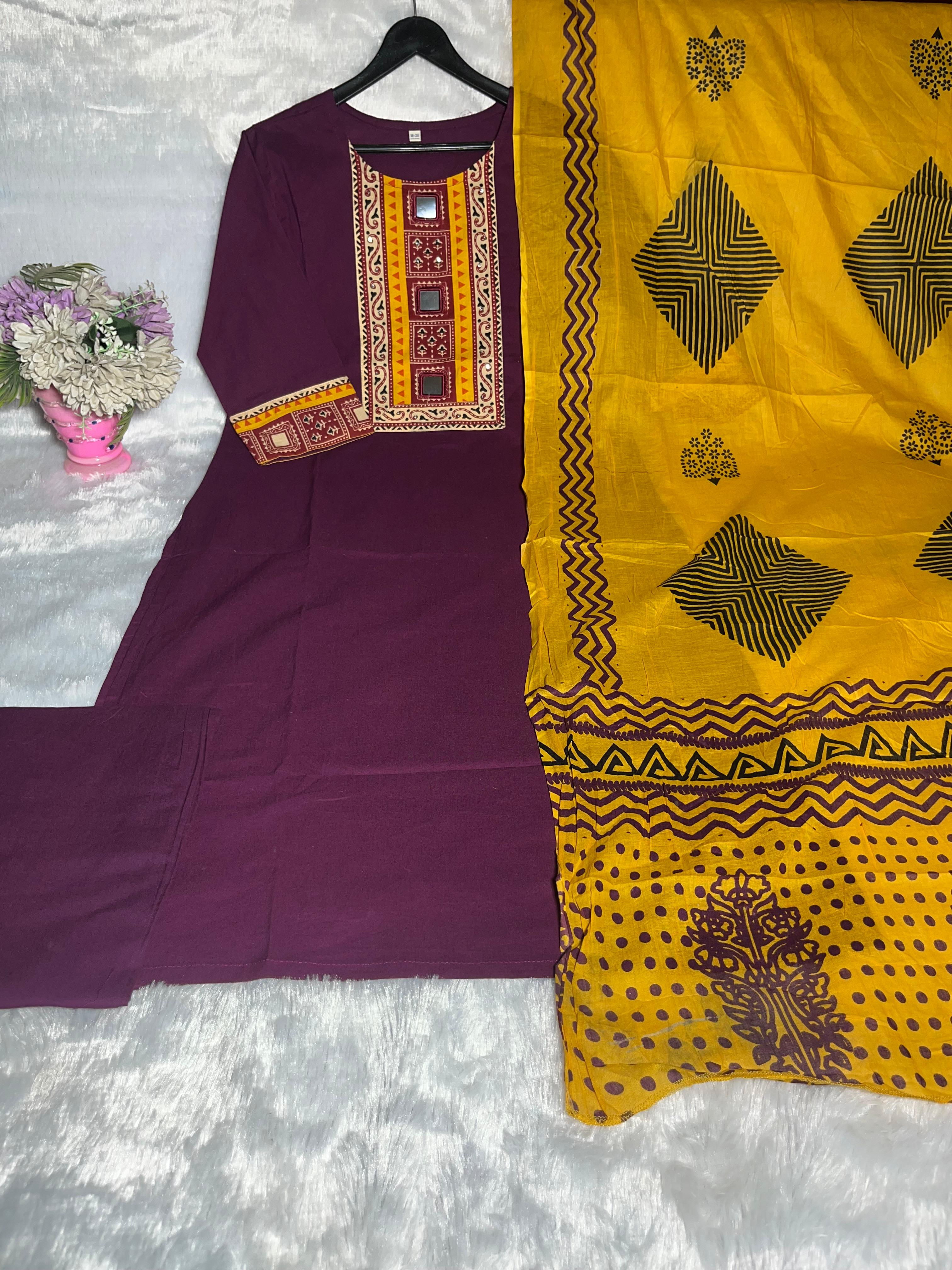 Women Printed Cotton Kurta Pant Dupatta Set