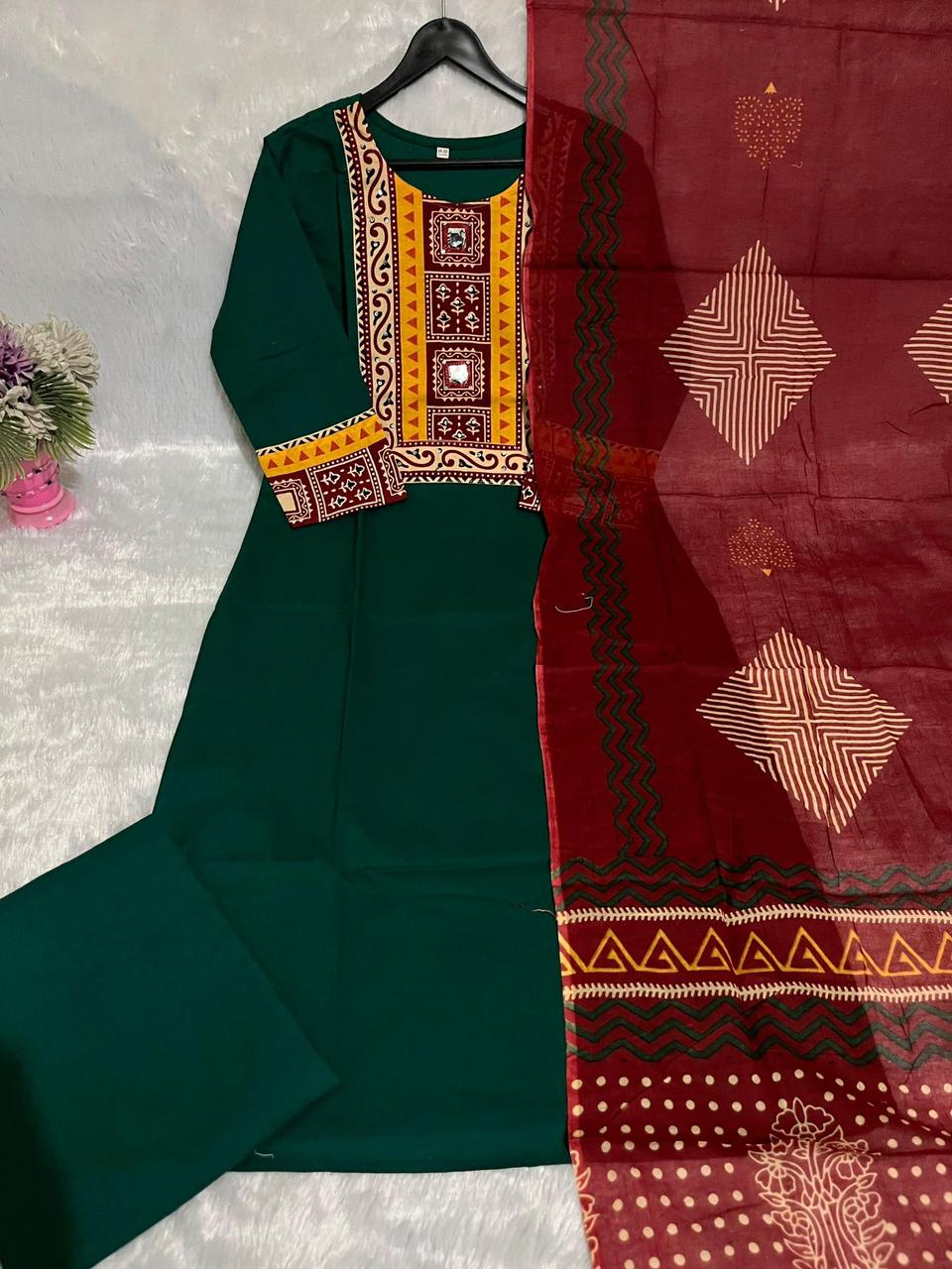 Women Printed Cotton Kurta Pant Dupatta Set