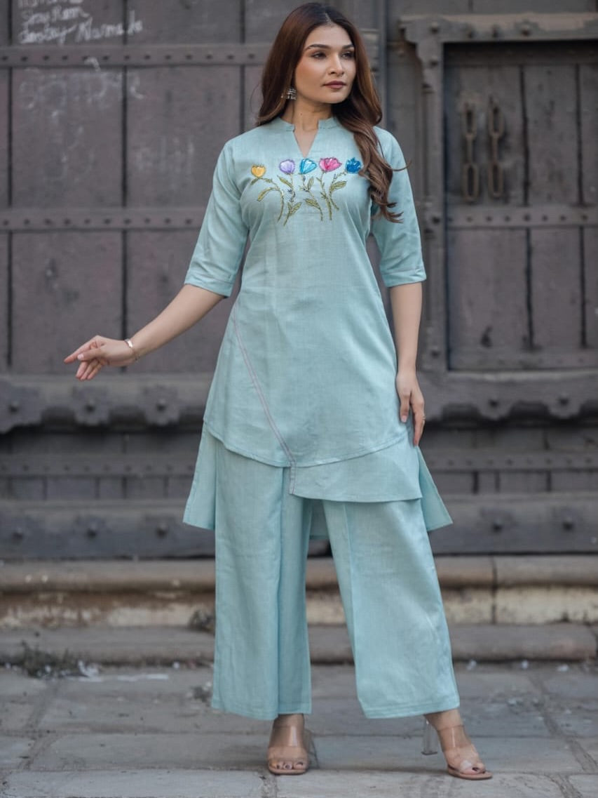 Elegant Anarkali Kurta with Pant & Malmal Dupatta Set