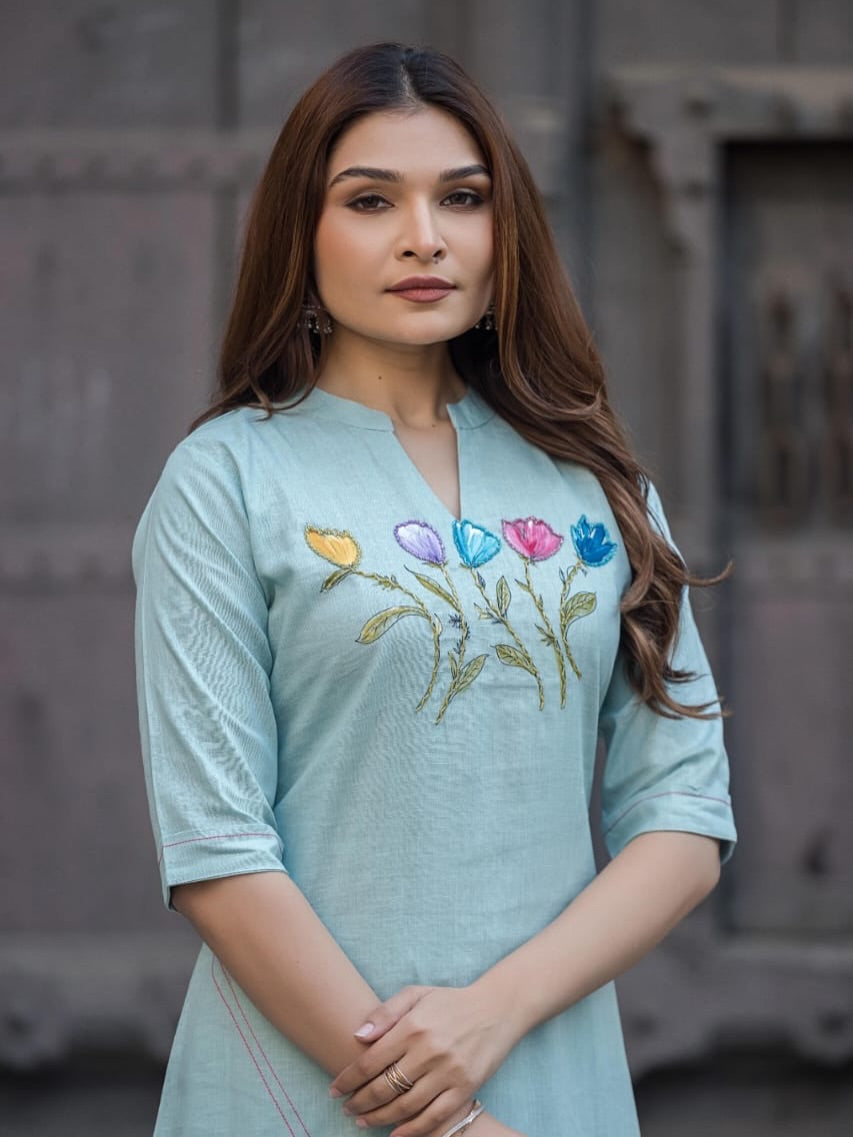 Elegant Anarkali Kurta with Pant & Malmal Dupatta Set