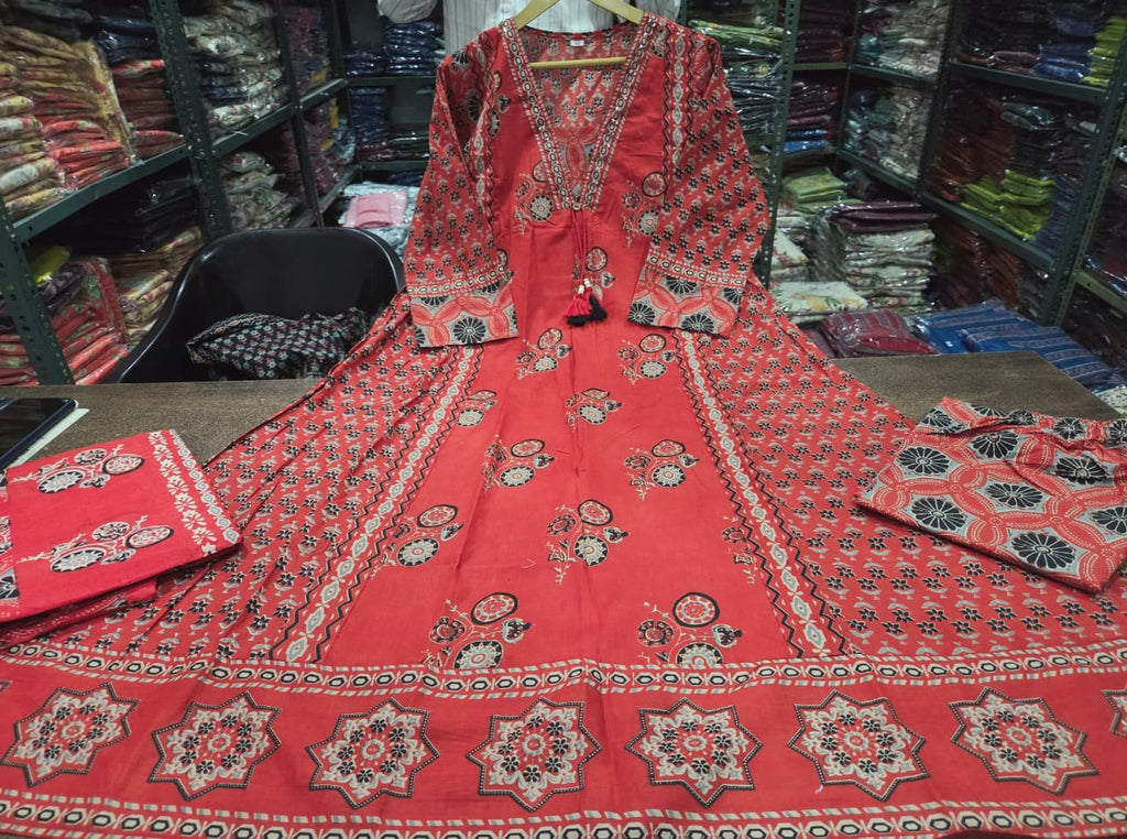 Women's Hand Work Cotton Anarkali Kurta Palazzo & Dupatta Ethnic Set