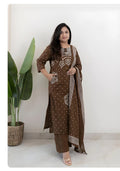 Women Premium Cotton Bandhani Print Kurta Pant Dupatta Set with Mirror and Kodi Work