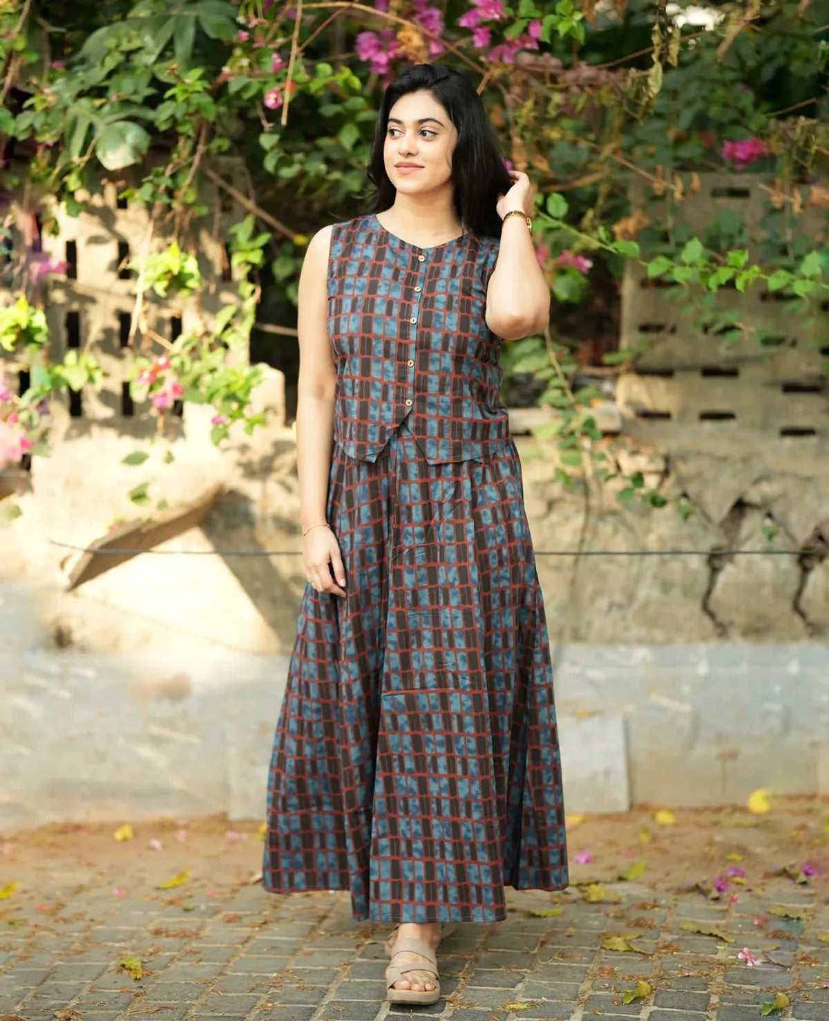 Women Printed Cotton Top And Skirt Set